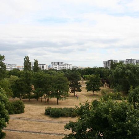 Kawalerka Blisko Plazy Gdansk Przymorze Appartement Buitenkant foto