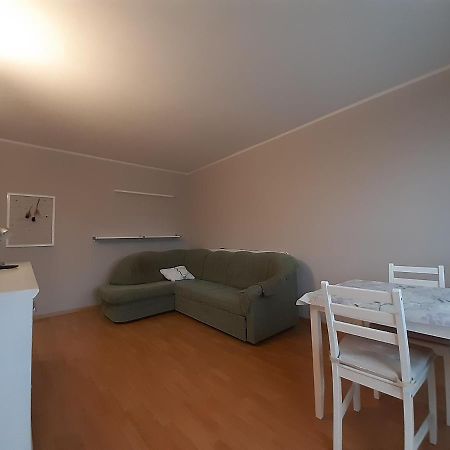 Kawalerka Blisko Plazy Gdansk Przymorze Appartement Buitenkant foto