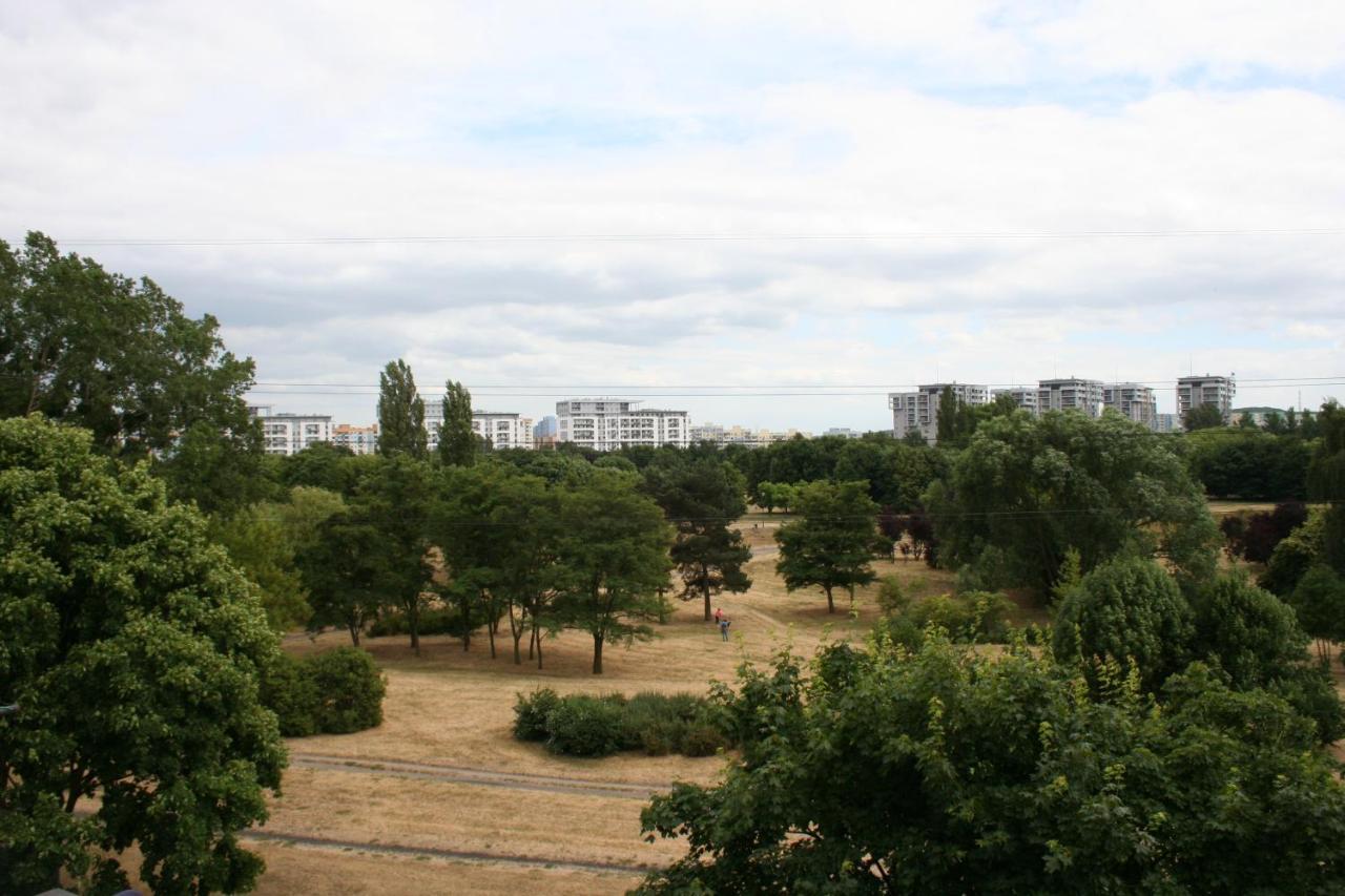 Kawalerka Blisko Plazy Gdansk Przymorze Appartement Buitenkant foto